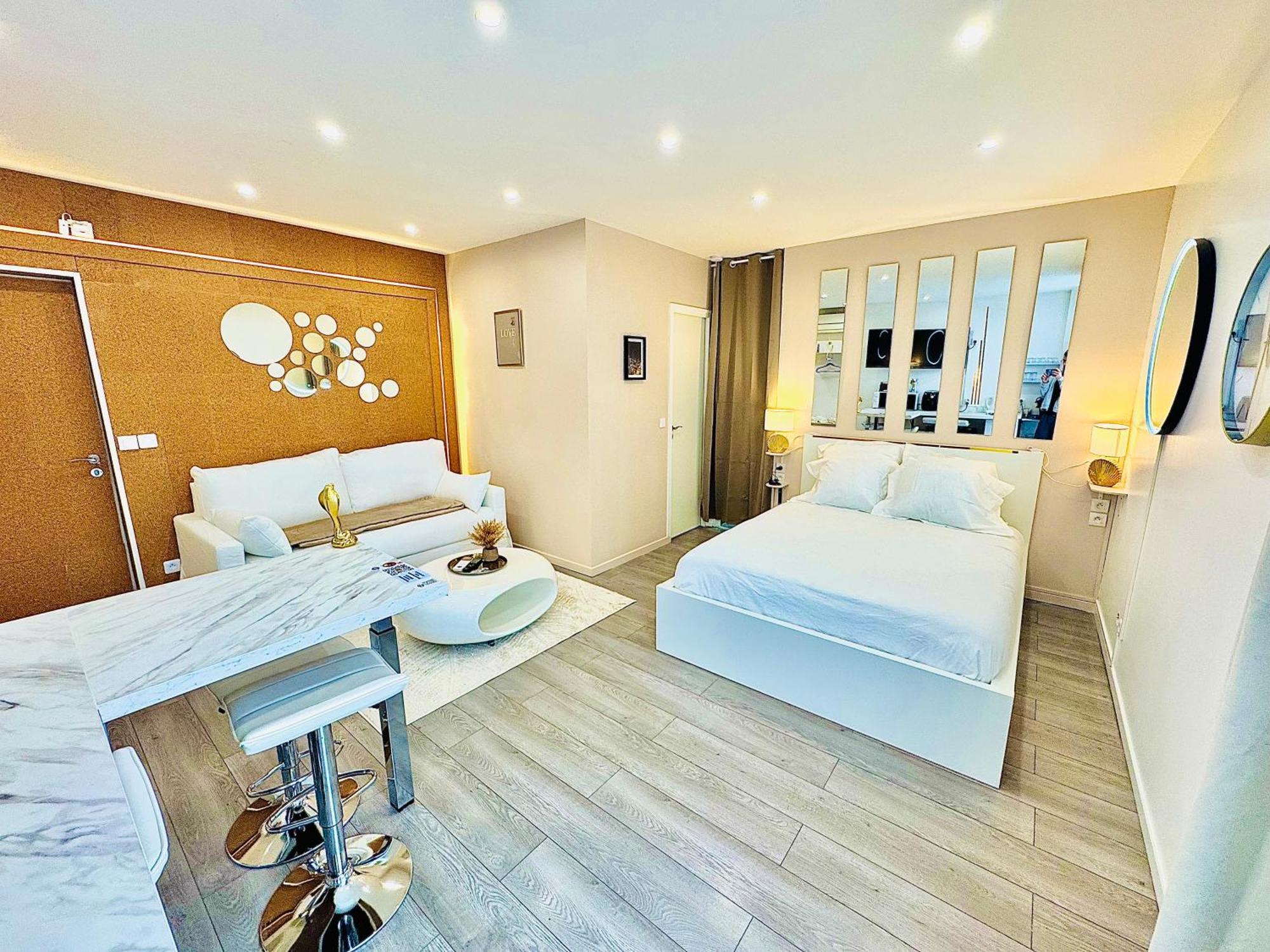Worldroom Chambre Privee Avec Espace Commun Perpiñán Exterior foto